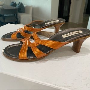 Paul Green Orange Leather Sandal SZ UK 5.5 USA 8 Very good condition. No odors.